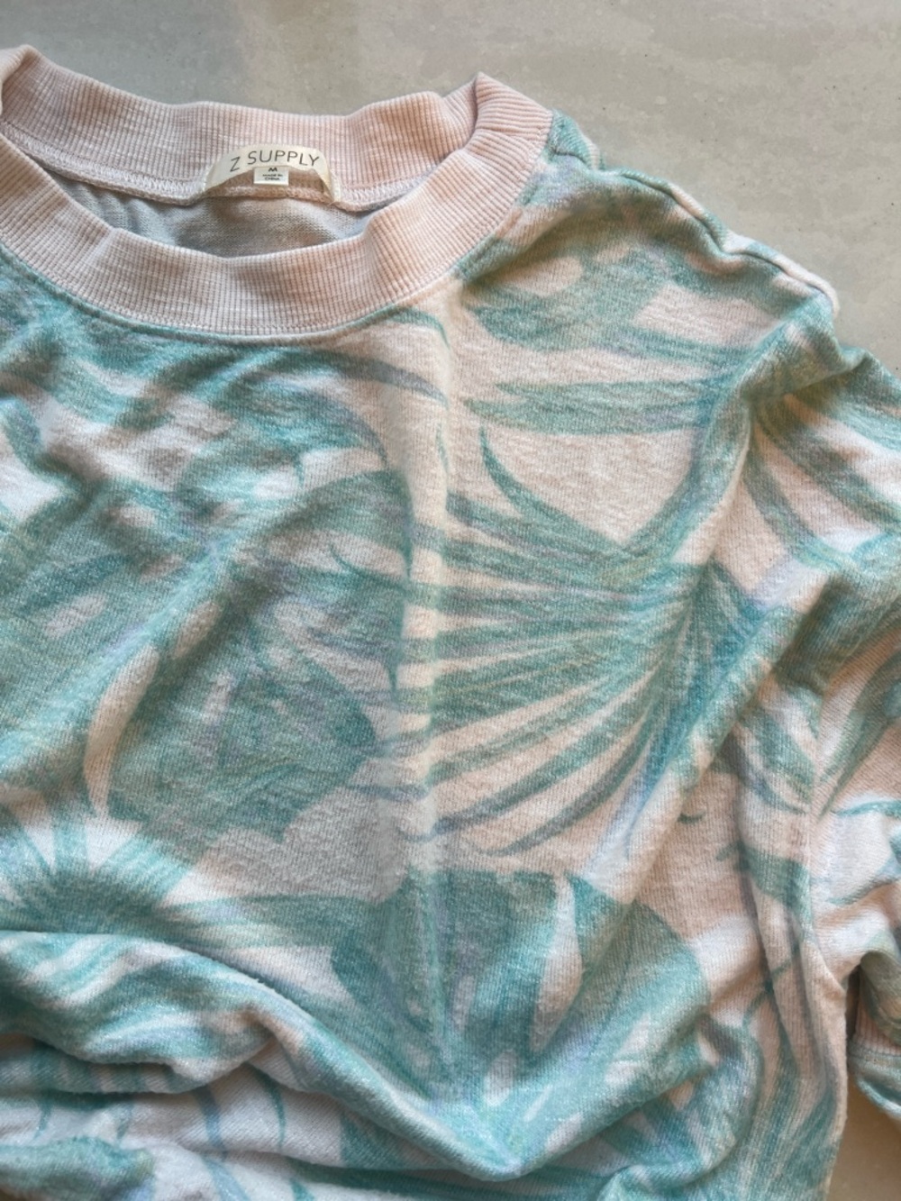 Elle Palm Pullover Z Supply mint and pink Tropical Leaf lightweight Sweatshirt M